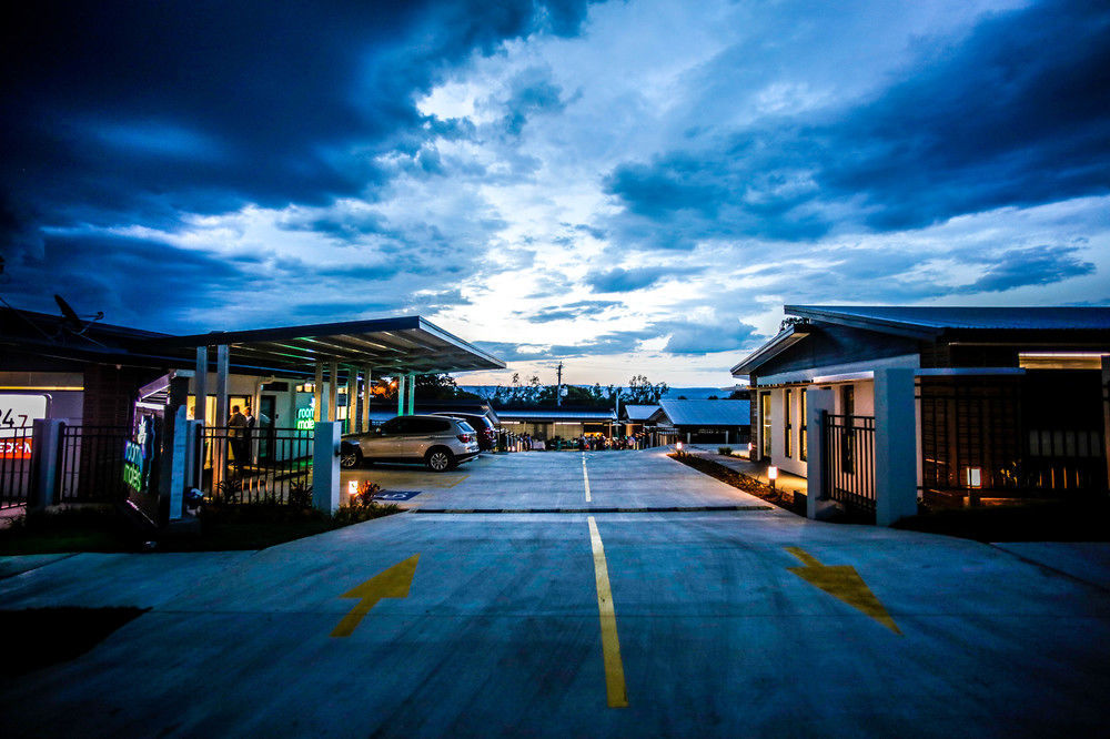 Trip Motel Gatton Екстер'єр фото